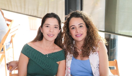  Fernanda Cosío y Mariana Cosío.
