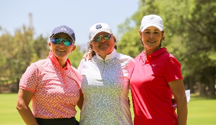  Érika Rodríguez, Hilda Magaña y Katia González.