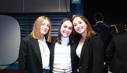  Alexa Zúñiga, Karina y Paola Romano.