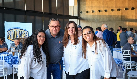  Vanessa Cervantes, Humberto Abaroa, Marcela Orozco y Ceci Mena.
