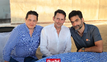 Antonio Morales, Chema Lama y Mario Macías.