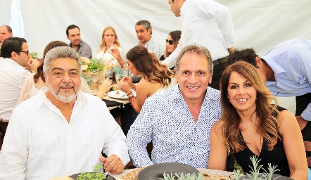  Ignacio Castelo, Ricardo Abud y Mónica Monroy.