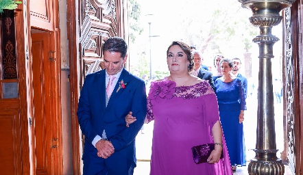 Miguel Álvarez y  Martha Herrera.