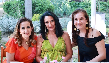  Ana Irma Ramos, Patricia Rodríguez y Laura Izaguirre.