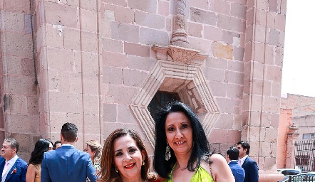  Ana Irma Ramos y Patricia Rodríguez.