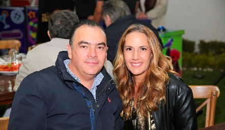  Jesús Fernández y Cristina Ortiz.