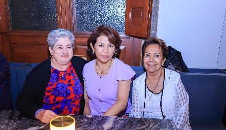  Ana Laura Loza, Martha Alicia Rodríguez y Consuelo Zapata.