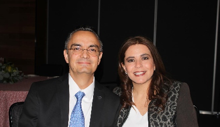  Octaviano Gómez y  González y Alejandra Retes.