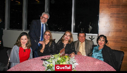  Jorge Chessal con su familia.