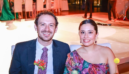  Esteban Estrada y Montse Pérez.