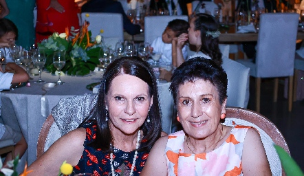  Cecilia Hernández y Marisa Hernández.