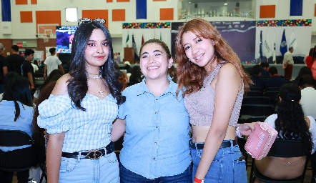  Montse Martínez, Arely Alfaro y Sara Balderas.