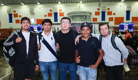  Boris Manuel Páez, Ricardo Almendárez, César Emmanuel, Felipe Zavala y Luis Emiliano.