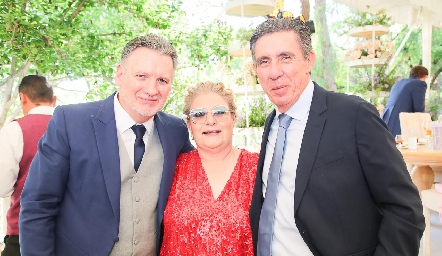  Sergio Solana, Verónica Carbajal y Carlos Toranzo.