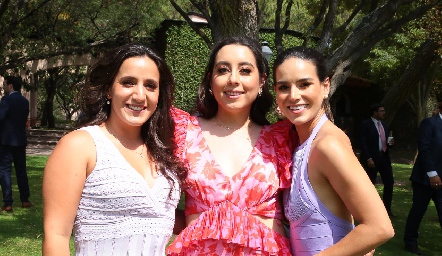  María Lavín, Fernanda Salazar y Sandra Villalobos.