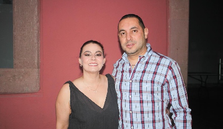  Karla Rocha y Víctor Torres.