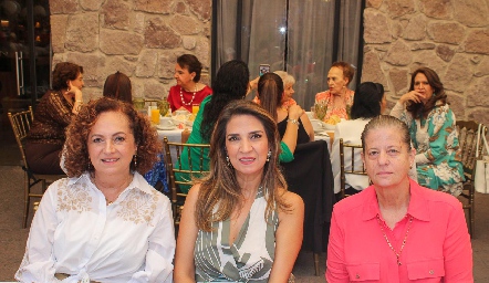  Teté González, Lourdes Velázquez y María Pizzuto.