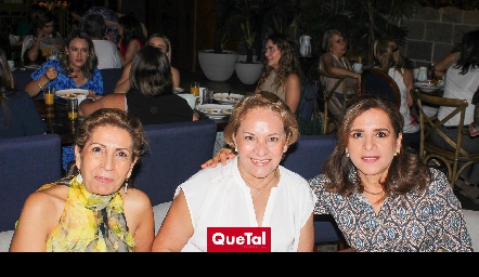 Guadalupe Carrera, Rocío Viramontes y Ana EmeliaTobías.