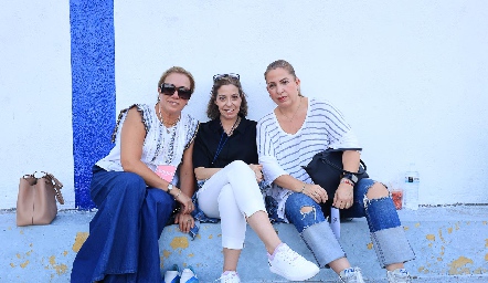  Karina Ramos, Cecilia Limón y Vero Aguirre.