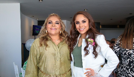  Leticia Longoria y Paola Longoria.