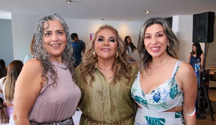  Magdalena Salas, Leticia Longoria y Nora Izar.