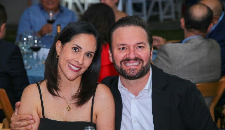  Vanesa Rodríguez y Paco de Alba.