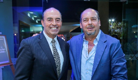  Fernando Pérez y Carlos Sánchez.