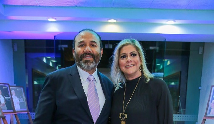  Ricardo Trujillo y Carla Verástegui.