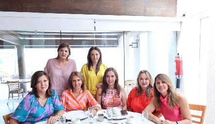  Catherine Barret, Odile Sánchez, Marcela Milán, Mercedes Castro, Beatriz Sánchez, Jazmín Goldaracena y Mónica Monroy.