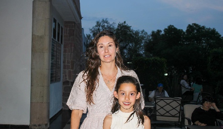  Ale Díaz Infante con su hija Julia.