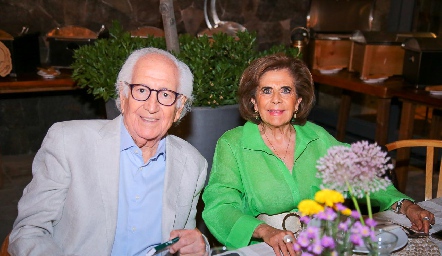  Marcelo de los Santos y Guillermina Anaya.