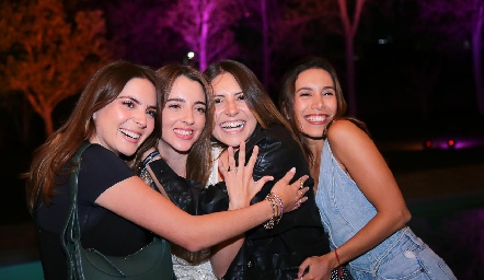  Daniela Peralta, Ana Paula de los Santos, Sacheli Ucha y Daniela Sánchez.