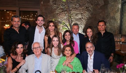  Familia de los Santos Anaya.