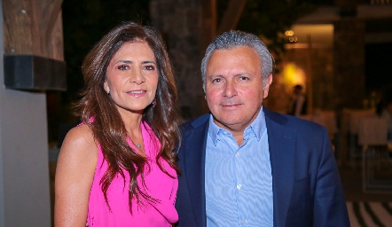  Claudia de los Santos y Mauricio Autrique.