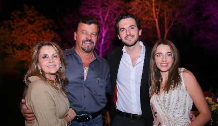  Ana Isabel Gaviño, Héctor Gómez, Eduardo Torre y Ana Paula de los Santos.