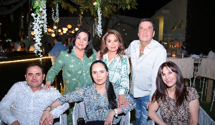  Familia Díaz Infante con David Lozano y Mónica Celis.