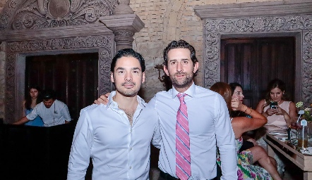  Miguel Torres y Santiago López.