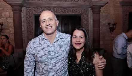  Mauricio Sarquis y Gabriela Suárez.