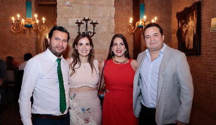 José Ramón Barragán, Valeria Flores, Mariana Carbajal y Héctor Hernández.