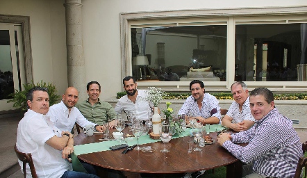  Jean Franco Pizzuto, Diego Bocard, Luis Viramontes, Josué Reynoso, Carlos Torres, Ramón Suárez y Felipe Martínez.