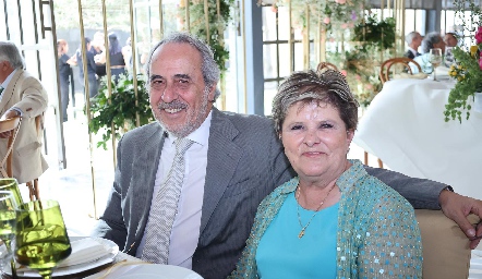  Ernesto y Martha Celis.