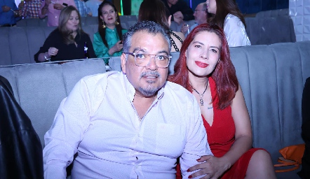  Juan Carlos y Daniela Urbina.