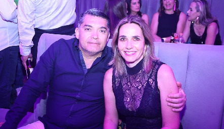  Enrique Santoyo y Elsa Villalba.