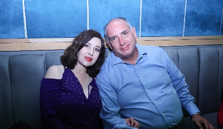  Claudia Patricia y Jaime Berrones.