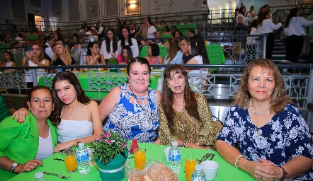  Alda Portillo, Tábata Ruiz, Esther Martínez, Patricia Berrones y Patricia Ortiz.