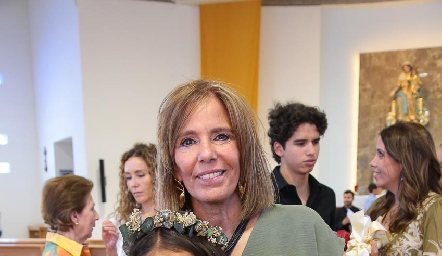  Elena Zamacona con su nieta Elena Villegas.