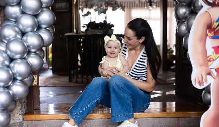  Ximena y su hija Jimena.