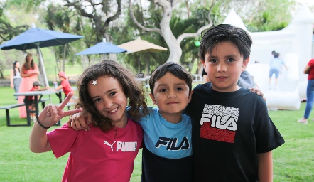 Jimena, Patricio y Héctor.