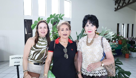  Diana Guel, Maricarmen Molares y Lucy Sthal.