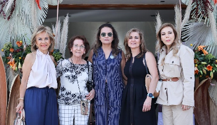  Gloria Estrada, Elisa Ortega, Aida Palau, Margarita Sarquis y Cinthia Cruz de Labastida.